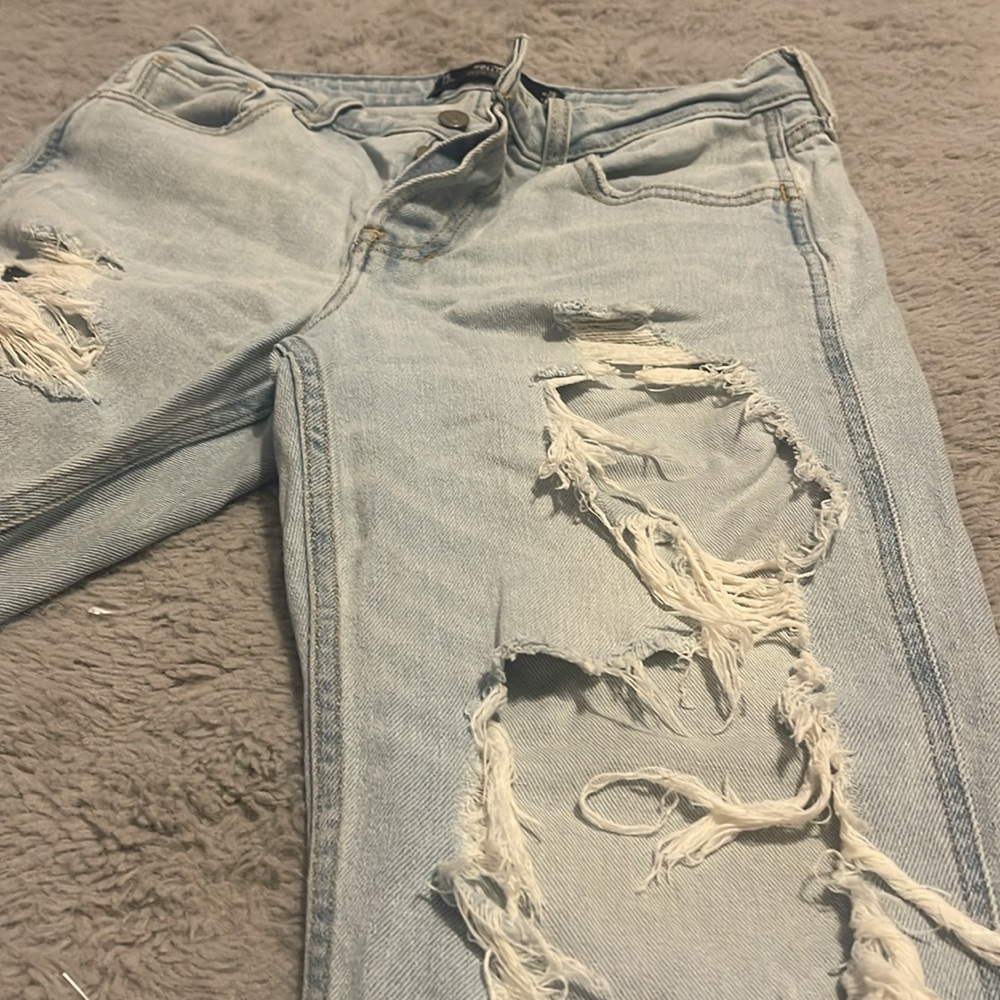 LOW RISE BOYFRIEND RIPPED JEANS - Picture 5 of 6